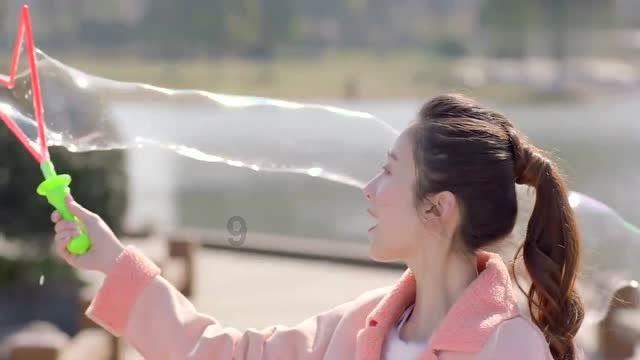 森迪穿越魔法学院